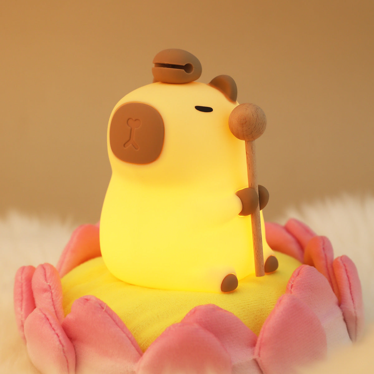 Capivara com Flor - Luminária LED Noturna